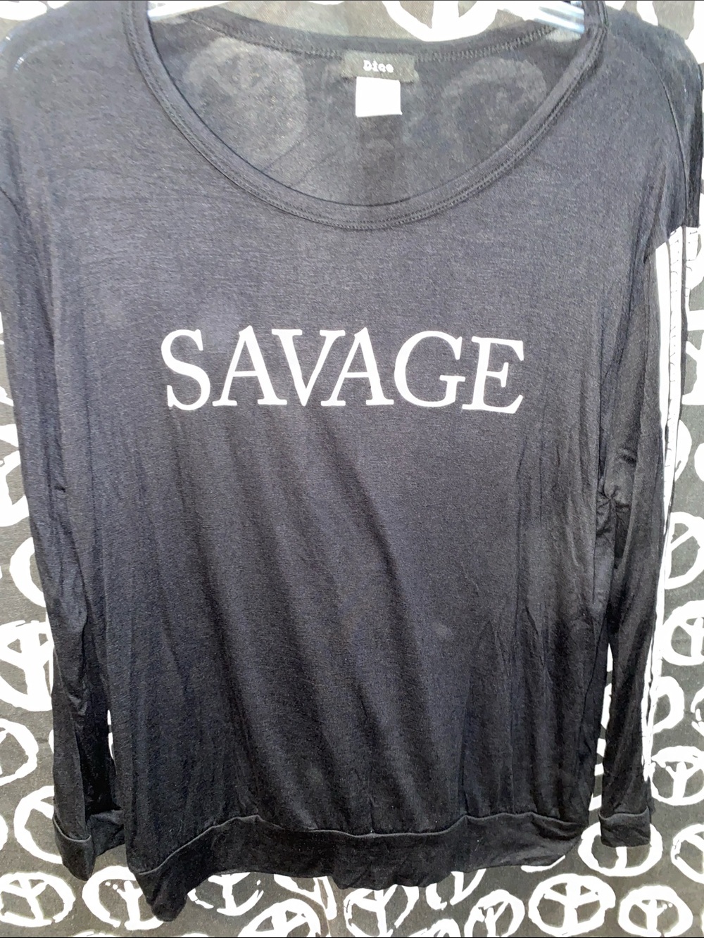 NWOT DICE SAVAGE RAYON/SPANDEX GRAPHICS LONG SLEEVE TEE SZ L